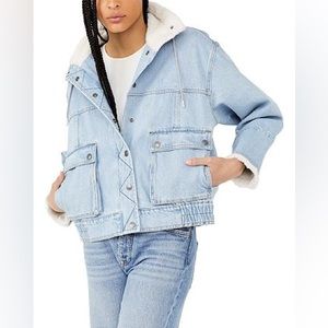 FREE PEOPLE Ariel Cozy Denim Bomber Jacket (Casper Wash) LIKE NEW - XS